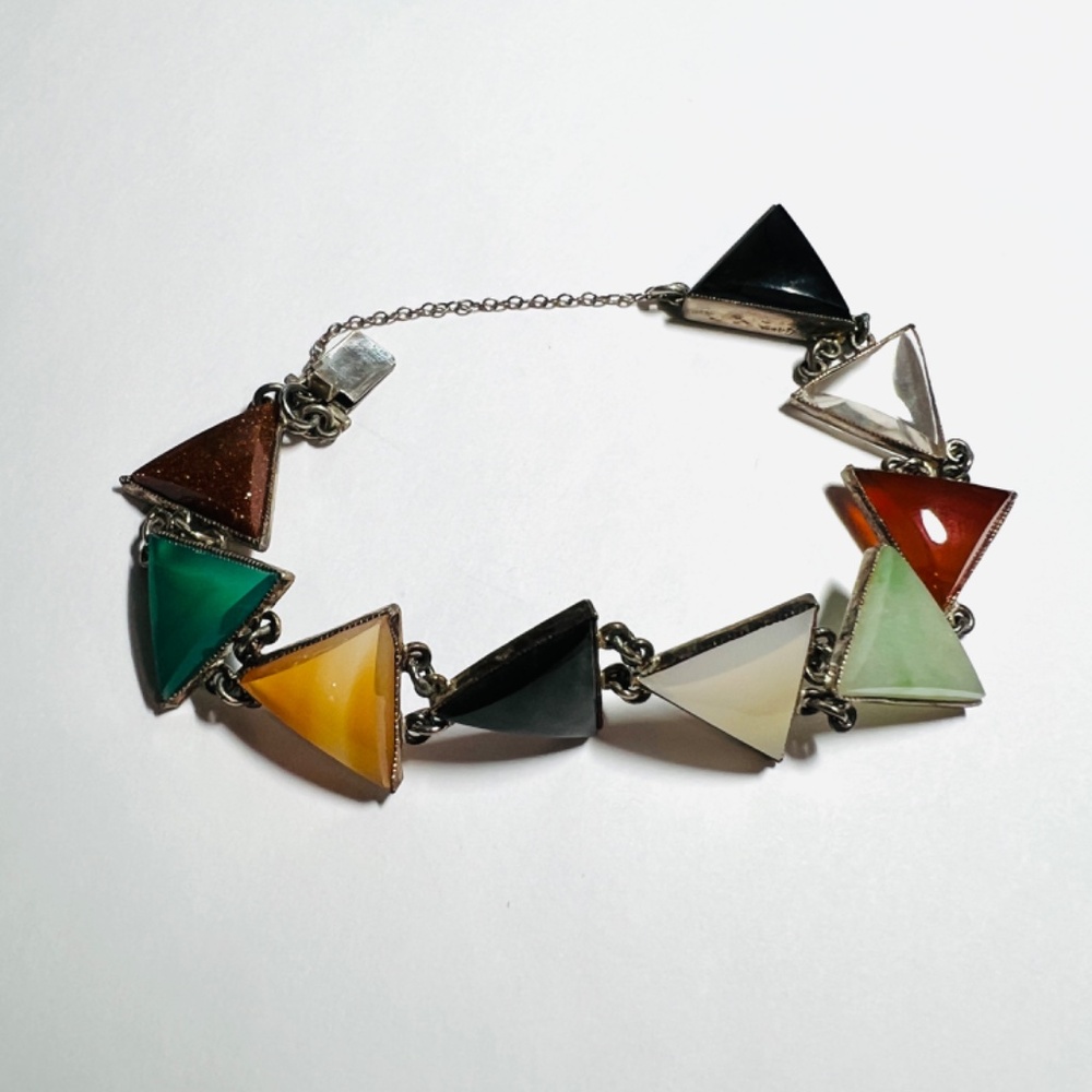 Vintage Midcentury Bracelet - Triangle Faceted Semi Precious Stones - Silver - Picture 9 of 11